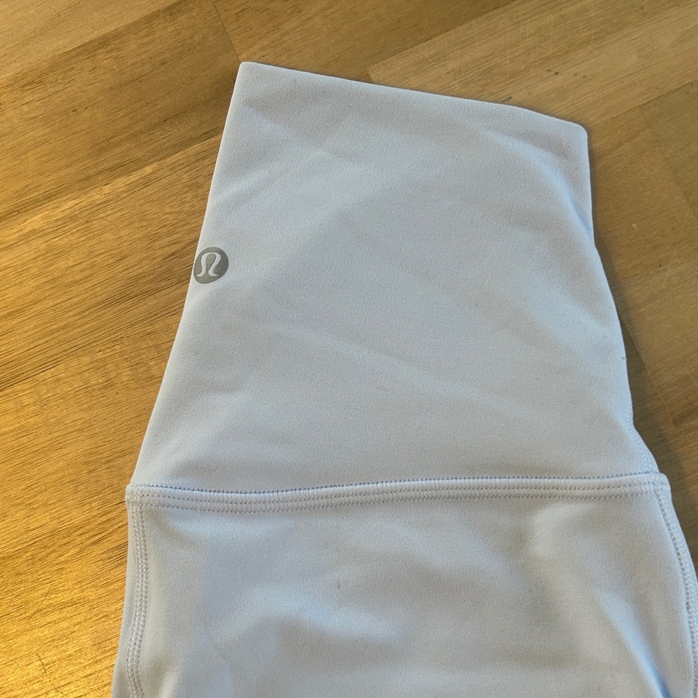 lululemon Align gr 2 - Picture 2 of 3